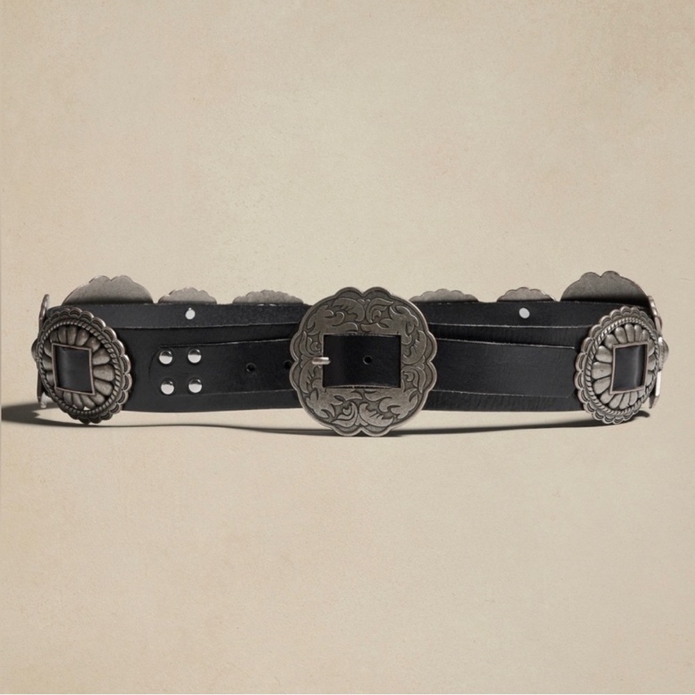 Banana Republic Medalla Concho Belt BNWT